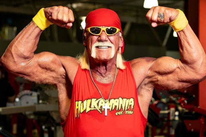 Pro Wrestling Legend Hulk Hogan Saves Teenager From Overturned Car (Florida)