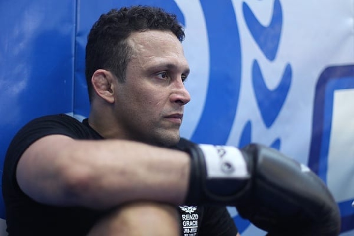 That Time When Renzo Gracie Had To Defend His Home With A Rifle – Against Mobsters
