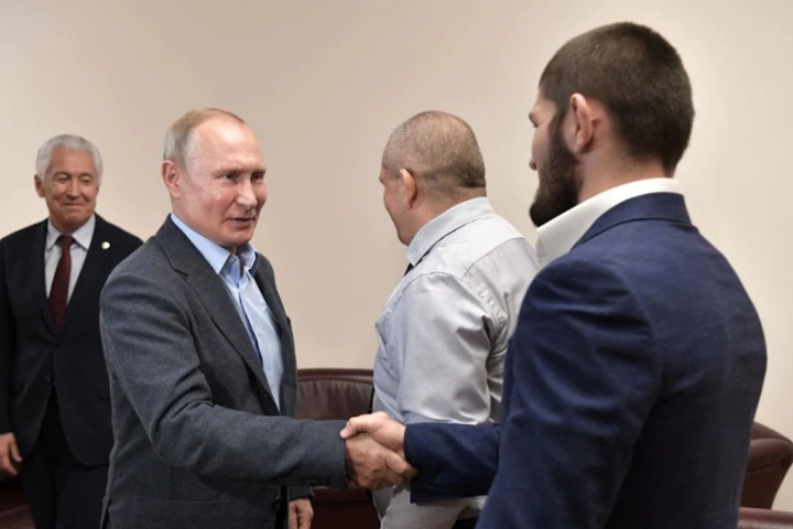 Dana White Reveals The Extravagant Reward Khabib Received Post-McGregor Victory – From Vladimir Putin
